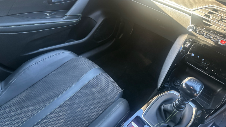 Peugeot 208 1.2 PureTech 100 GT 5dr Petrol Hatchback